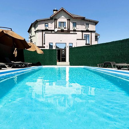 Signeev'S Villa Kiew Exterior foto